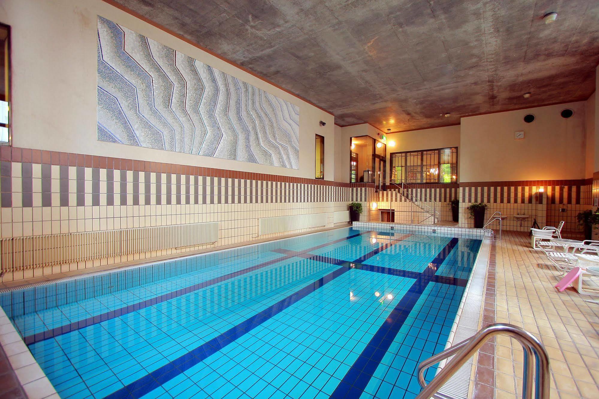 Senjukaku Hotel Jamanoucsi Kültér fotó
