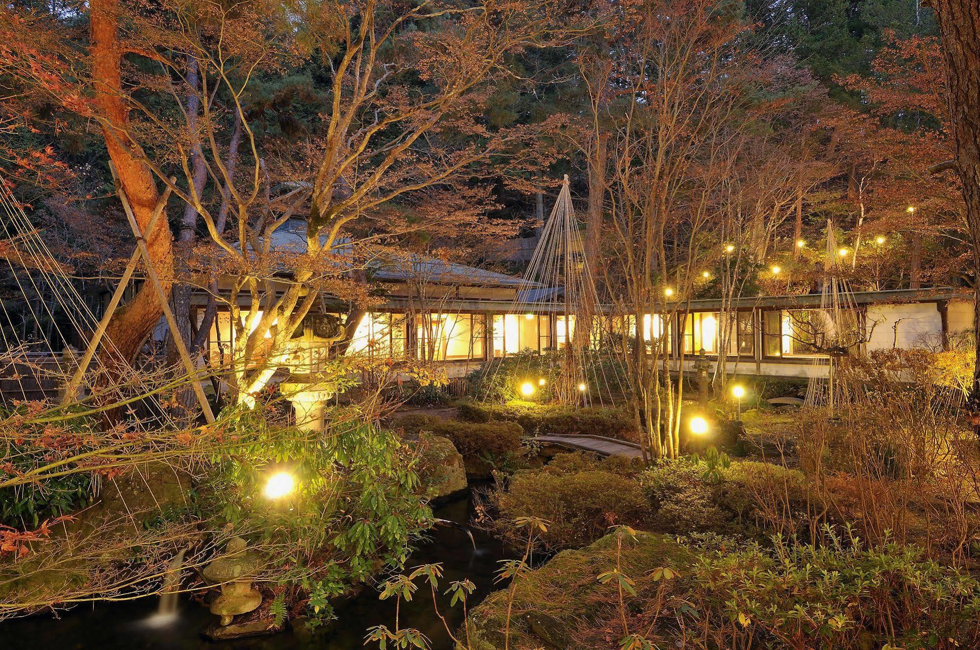Senjukaku Hotel Jamanoucsi Kültér fotó